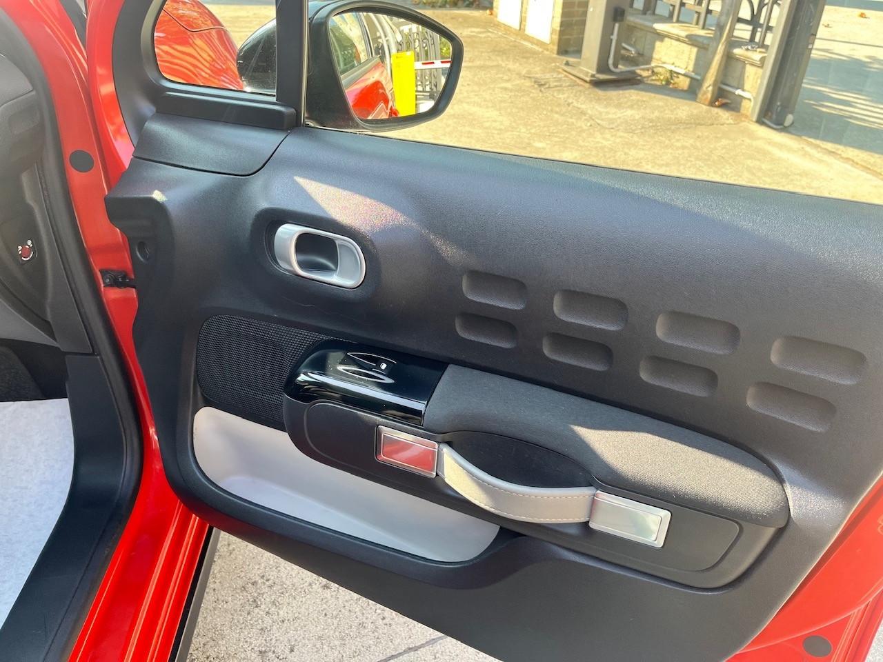 Citroen C3 PureTech 82 GPL Shine