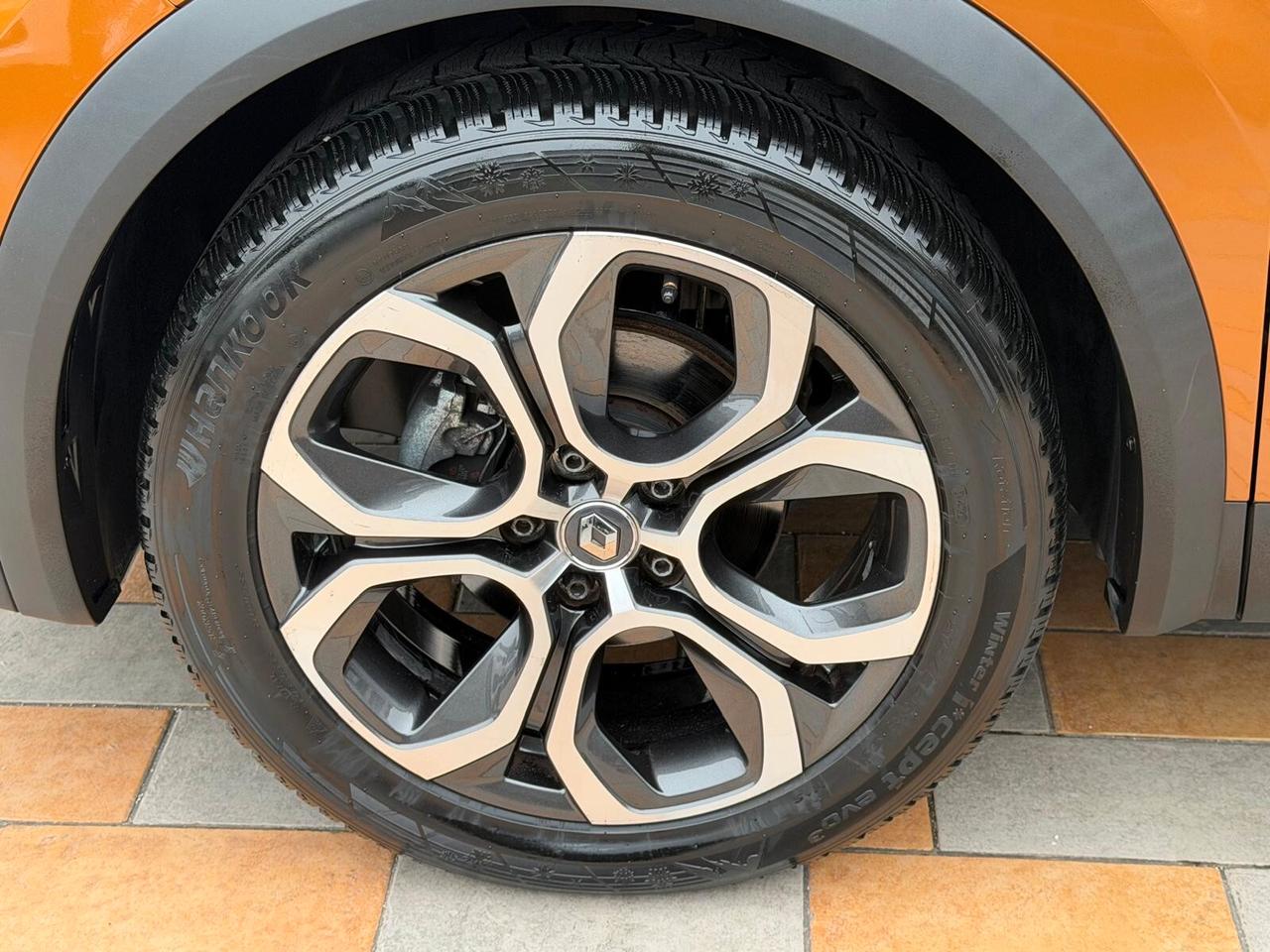 Renault Captur 1.0 TCE 100 cv. INTENS