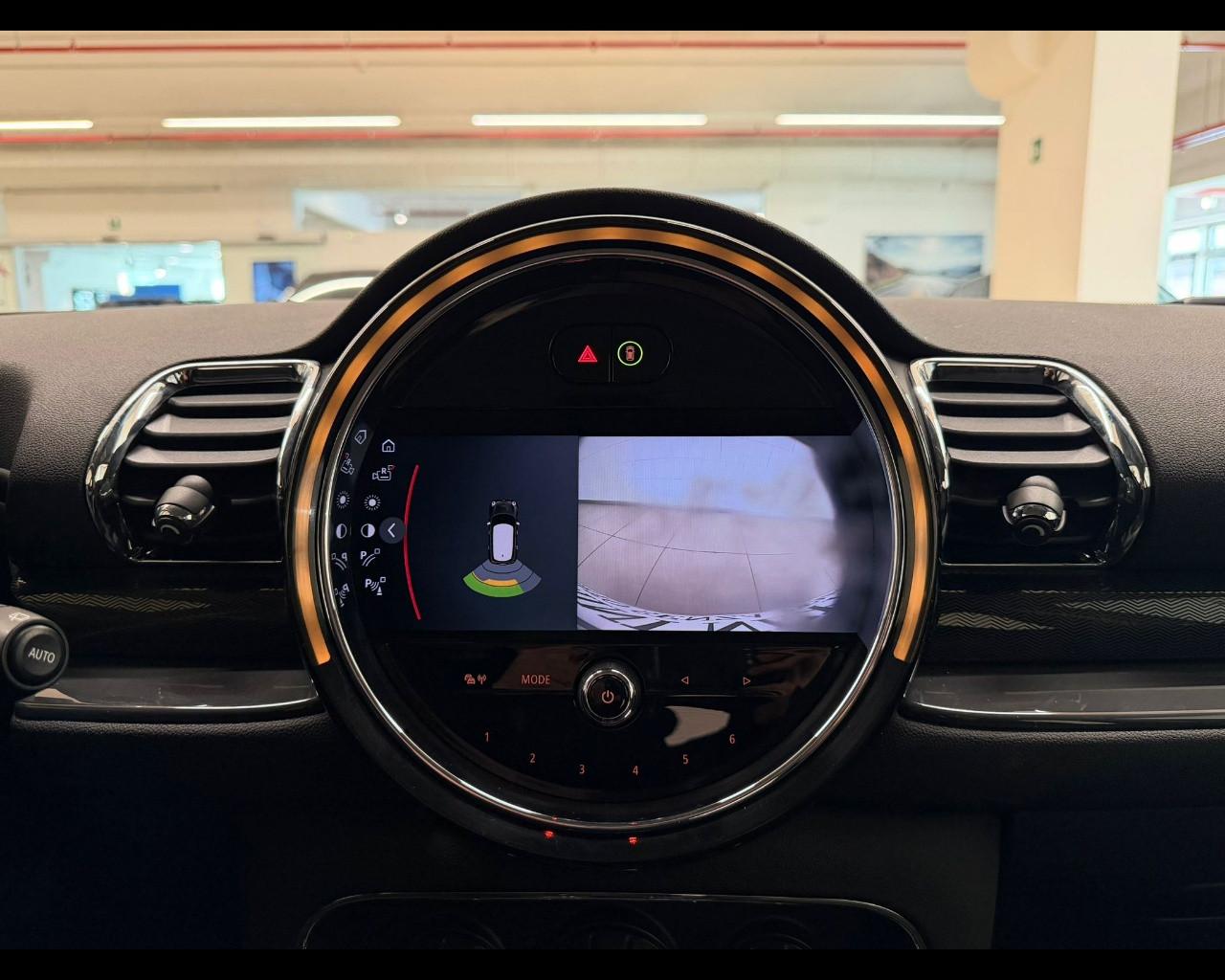 MINI Mini Clubman (F54) - Mini 1.5 Cooper Business Clubman