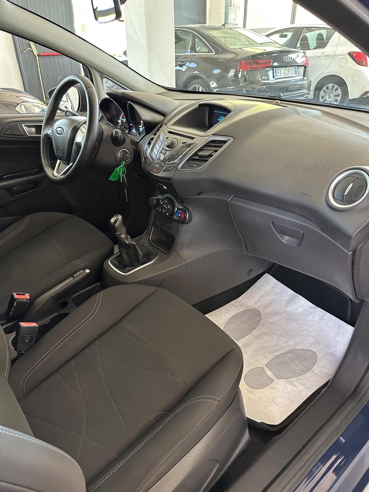 Ford Fiesta 1.5 TDCi 75CV 5 porte Business