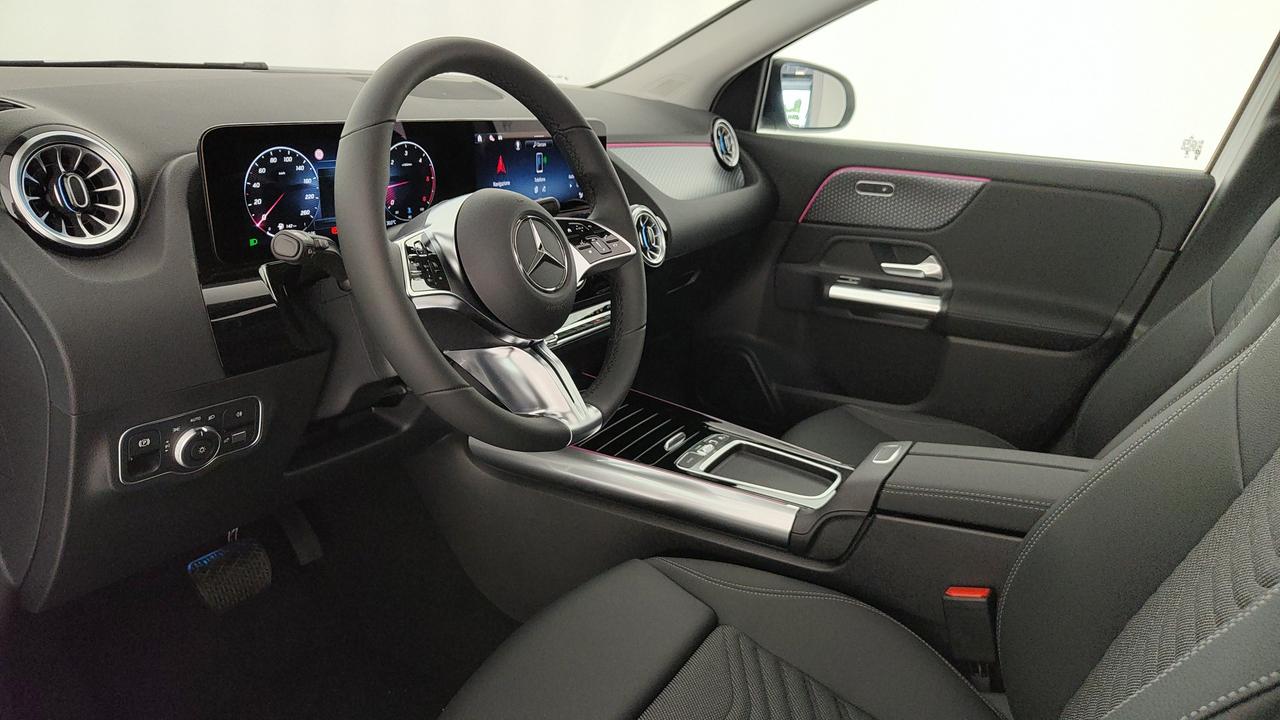 Mercedes-Benz GLA 200 d automatic