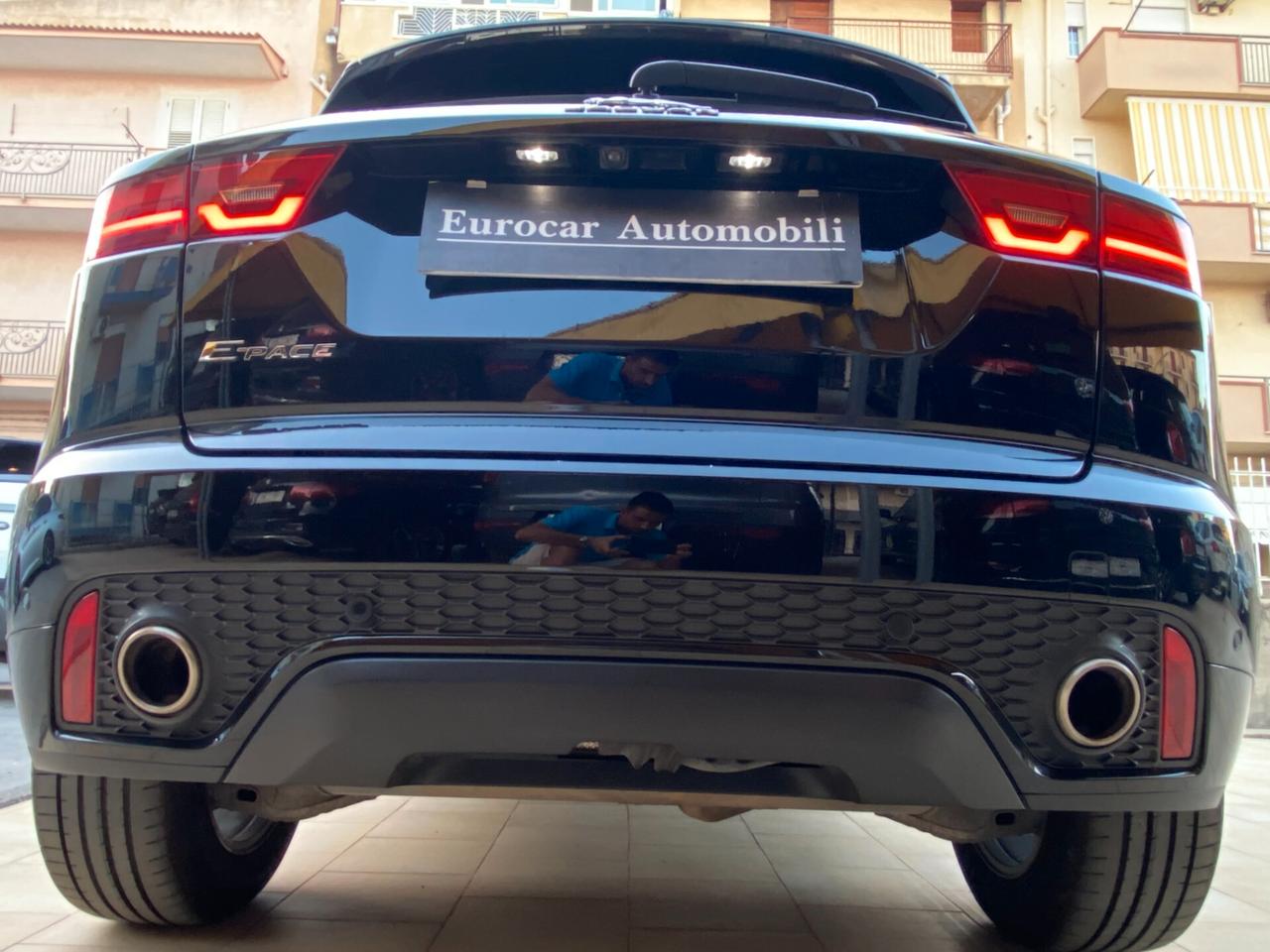 Jaguar E-Pace 2.0D 180 CV AWD R-Dynamic