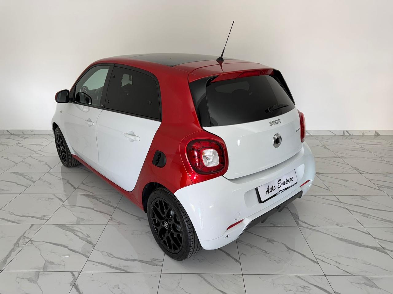 SMART FORFOUR PRIME ALLESTIMENTO BRABUS