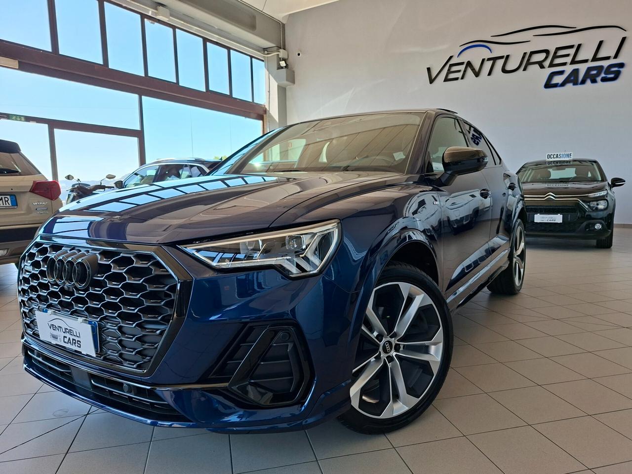 Audi Q3 SPB 35 TDI quattro S tronic line edition CON TETTO