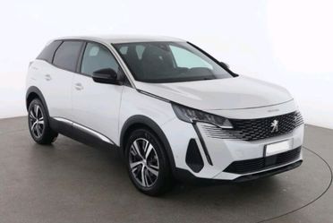 Peugeot 3008 1.5hdi 2023 EAT8 Allure IN ARRIVO