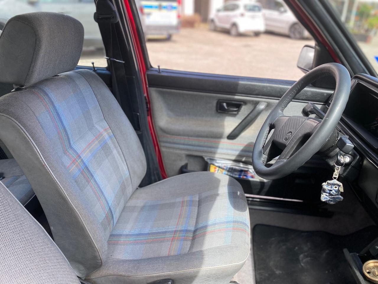 Volkswagen Golf 1300 5 porte GL