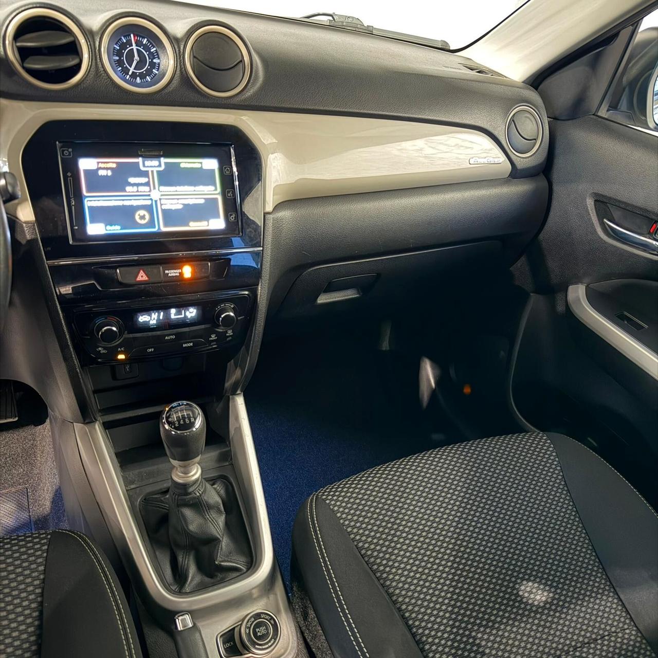 Suzuki Vitara 1.6 DDiS 4WD AllGrip V-Top