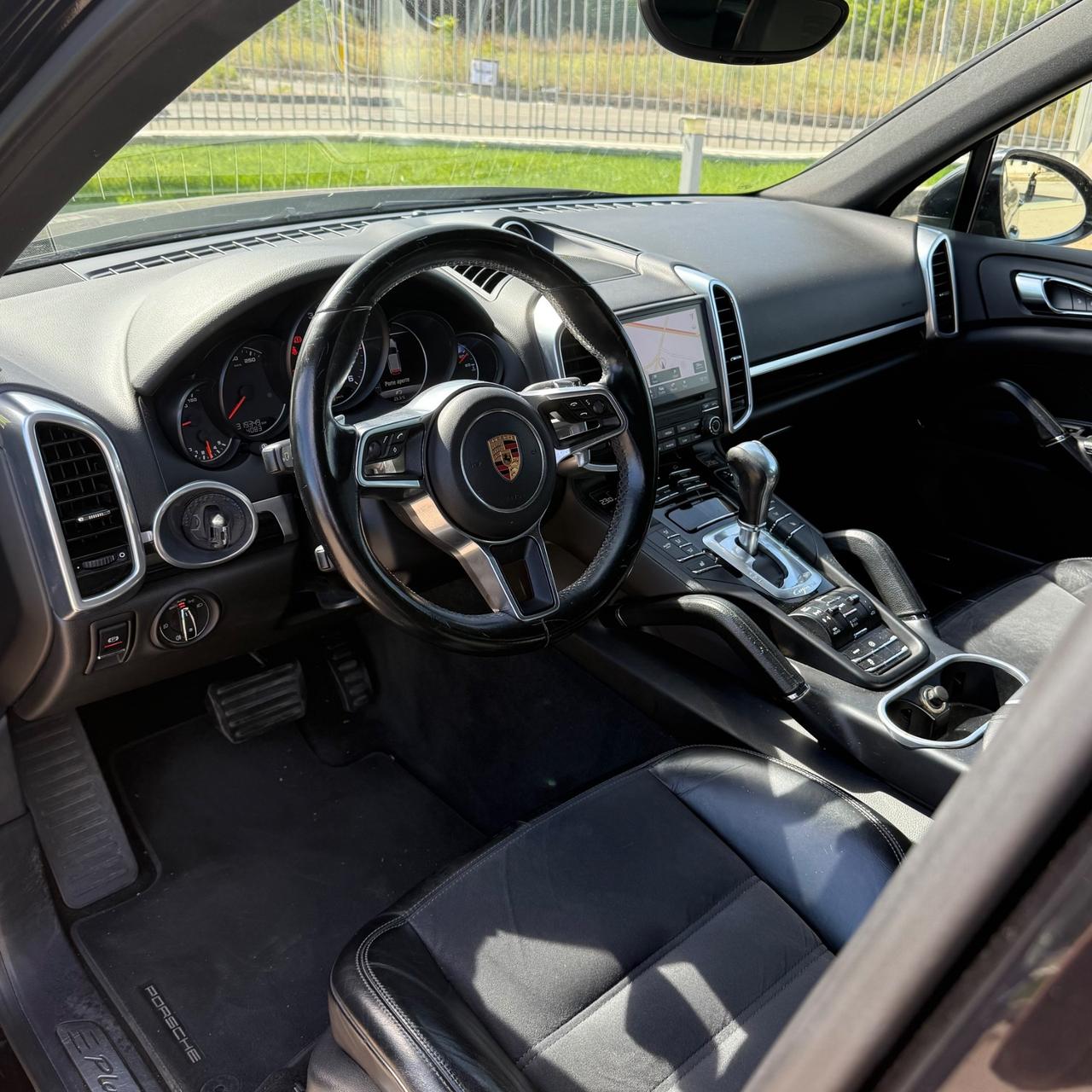 Porsche Cayenne 3.0 Diesel Platinum Edition