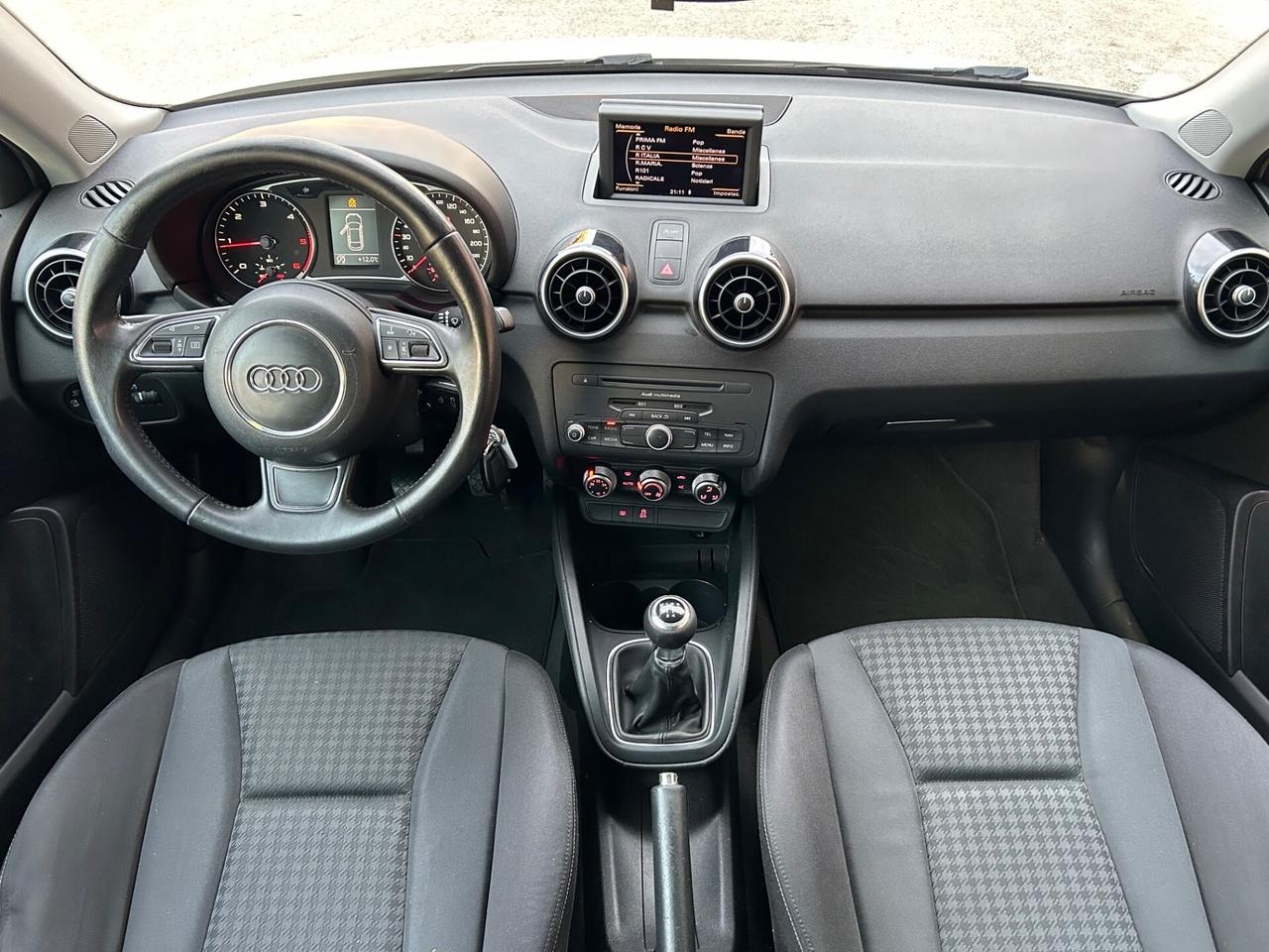 Audi A1 1.6 TDI 105 CV Sline