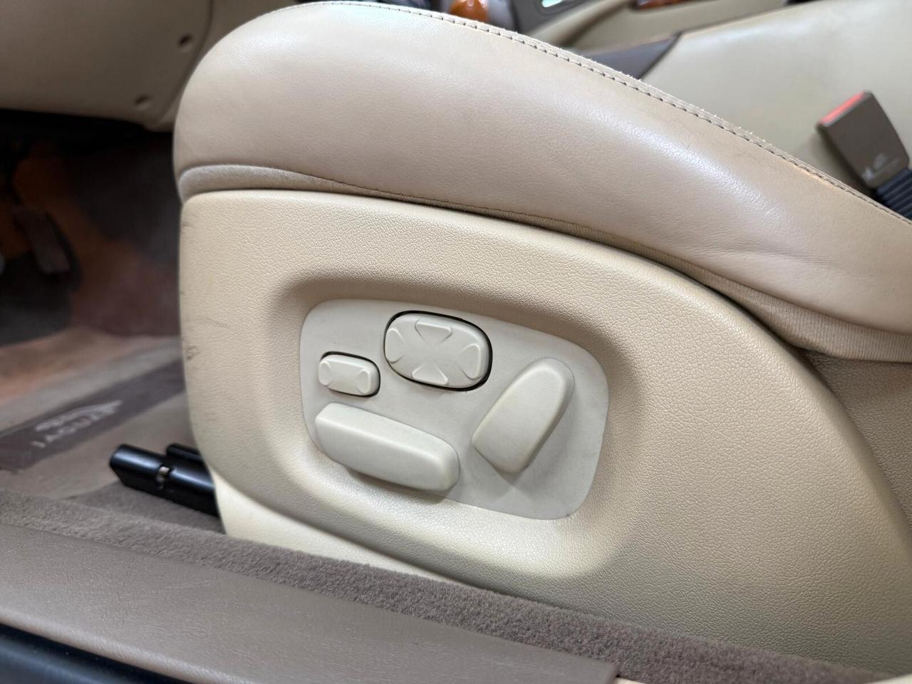 Jaguar S-Type 2.7 diesel V6 Executive Luxury