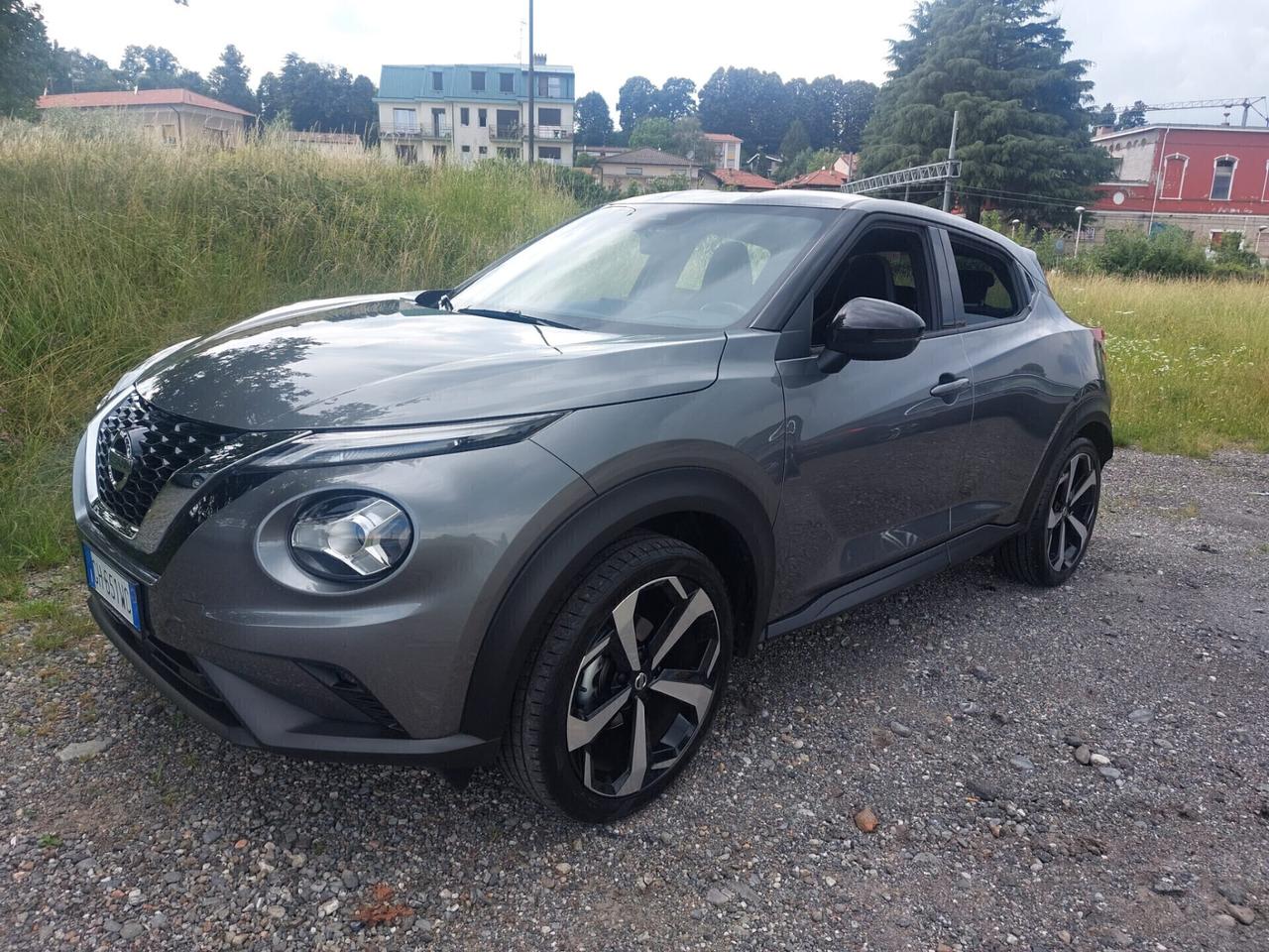 Nissan Juke 1.0 DIG-T 114 CV DCT Tekna Autocarro