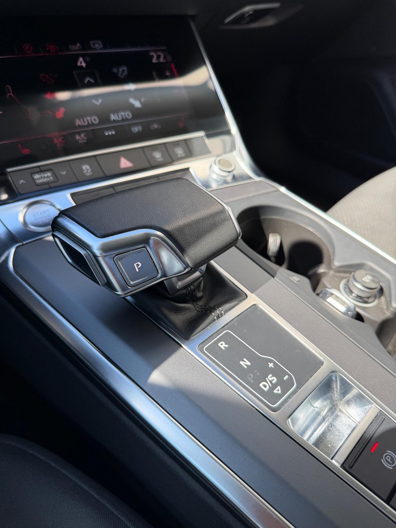 Audi A6 Avant 40 2.0 TDI S tronic Sport