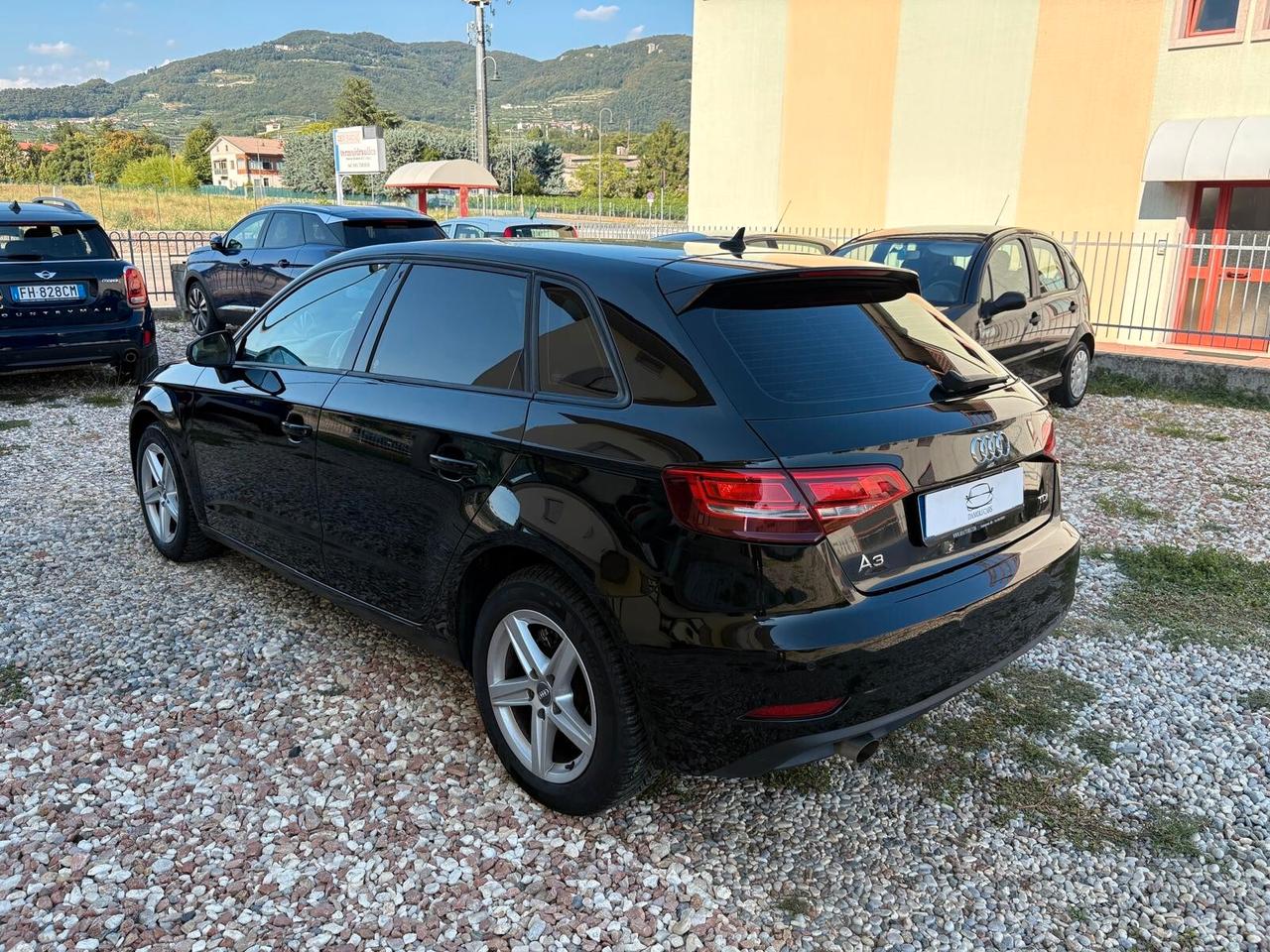Audi A3 1.6 TDI 116 CV S tronic Sport