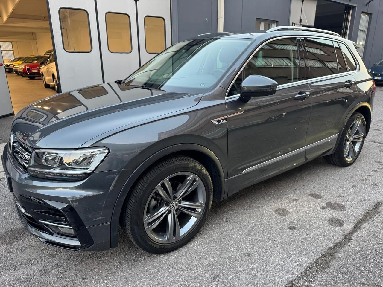 Volkswagen Tiguan 1.4 TSI Sport *R-LINE*FULL OPTIONAL