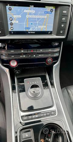 JAGUAR XE 2.0 D Turbo 180CV aut. Prestige