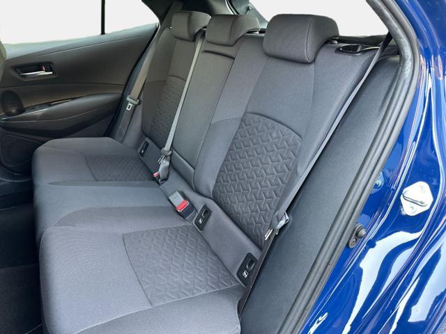 TOYOTA Corolla 1.8 Hybrid Active