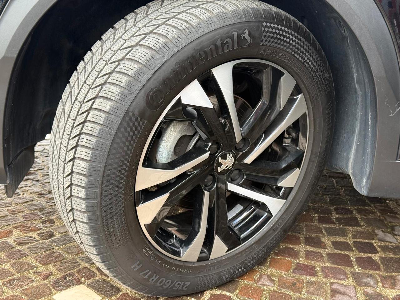 Peugeot 2008 BlueHDi 110 Allure Pack 2023