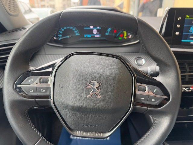 PEUGEOT 2008 motore elettrico 136 CV Allure Pack