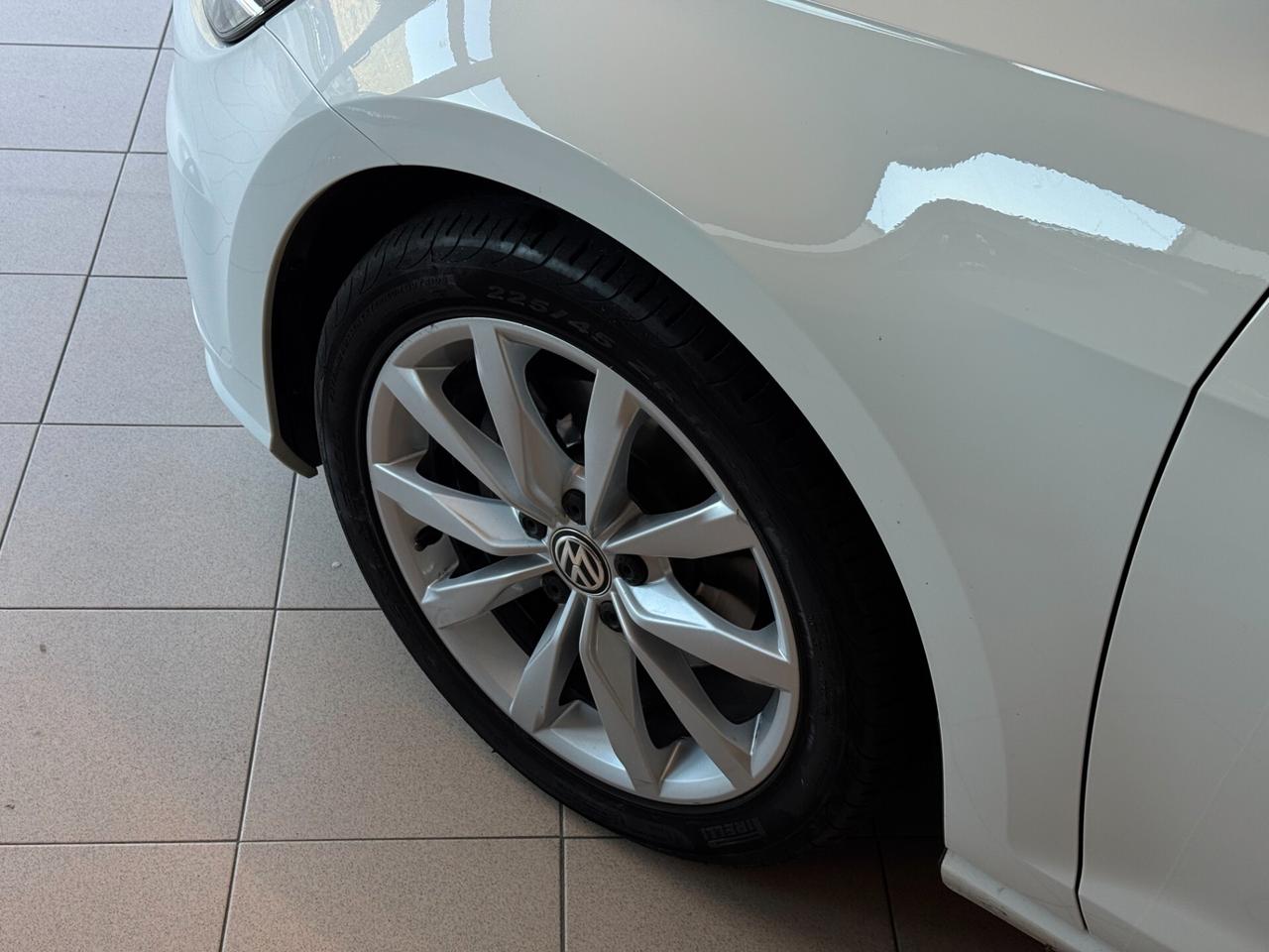 VOLKSWAGEN GOLF 2.0cc 150CV TDI DSG