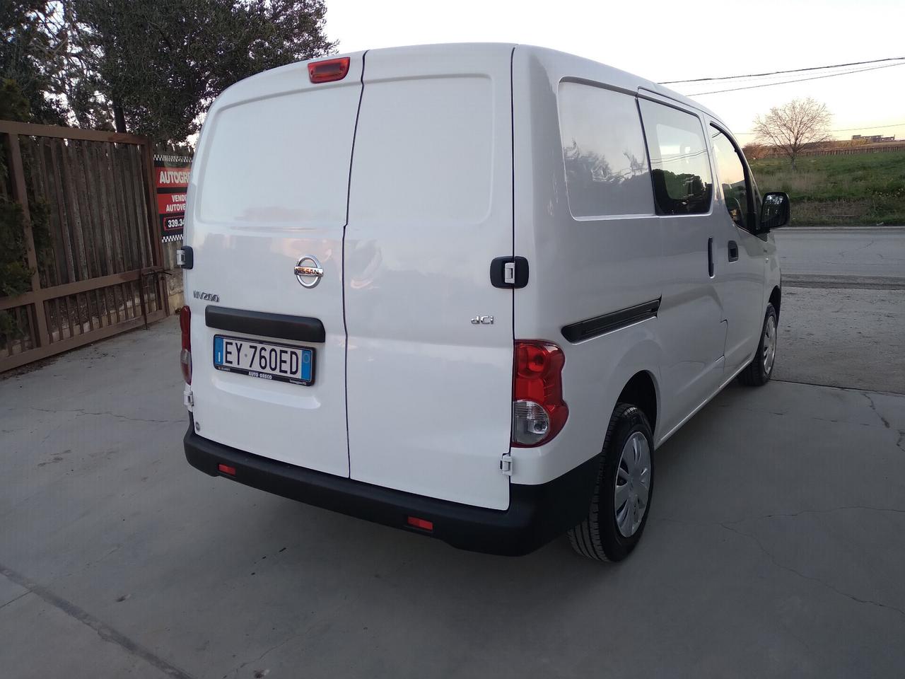 Nissan NV200 1.5 dCi 90CV Bus