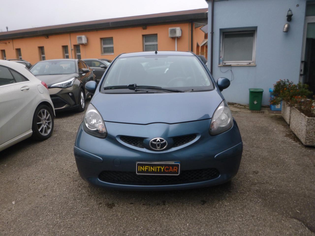 Toyota Aygo 1.0 12V VVT-i 5 porte