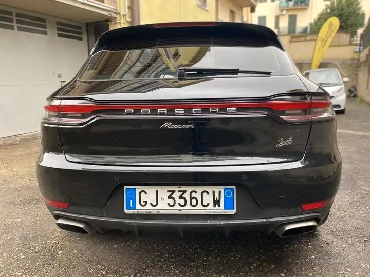 Porsche Macan 2.0 tetto poanoramico !
