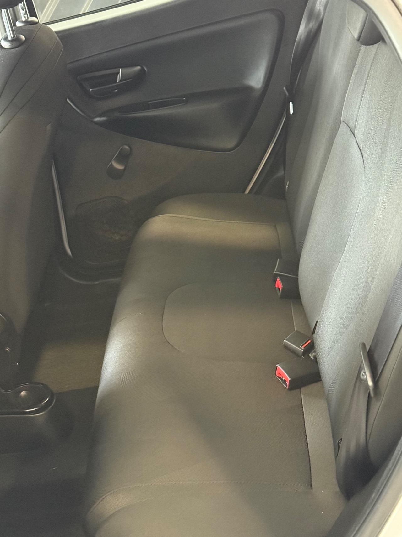 Lancia Ypsilon 1.2 69 CV 5 porte GPL Ecochic Platinum