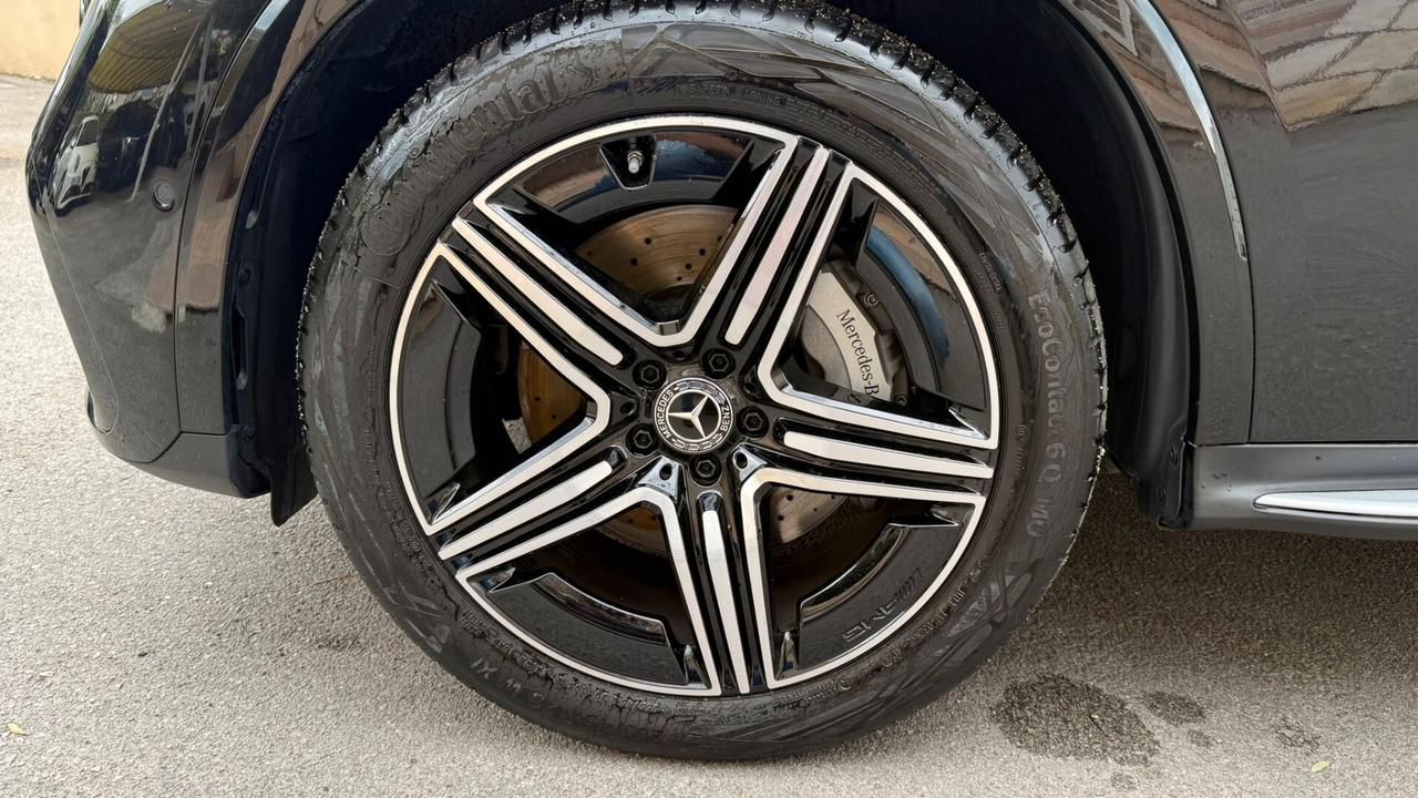 MERCEDES GLC 220d Coupé 2024 MILD HYBRID AMG LINE PREMIUM PLUS