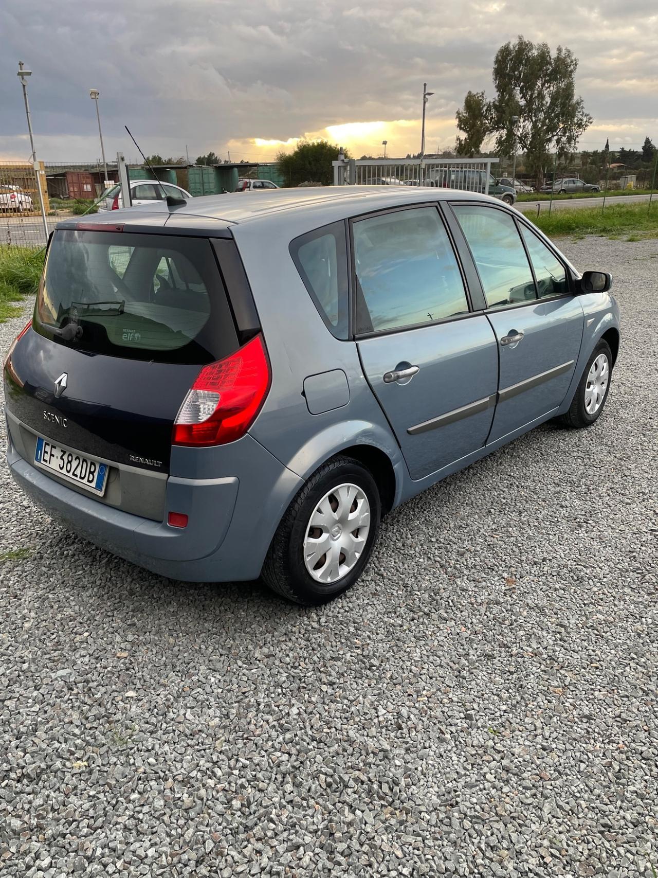 Renault Scenic Scénic 1.5 dCi