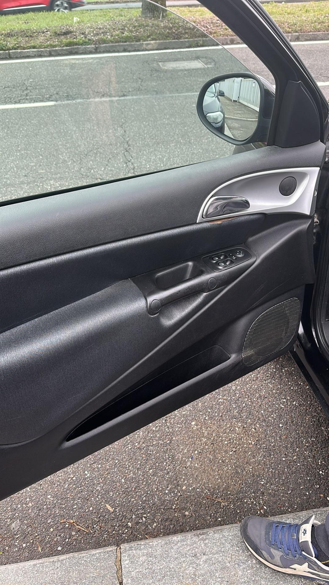 Lancia Ypsilon 1.2 GPL