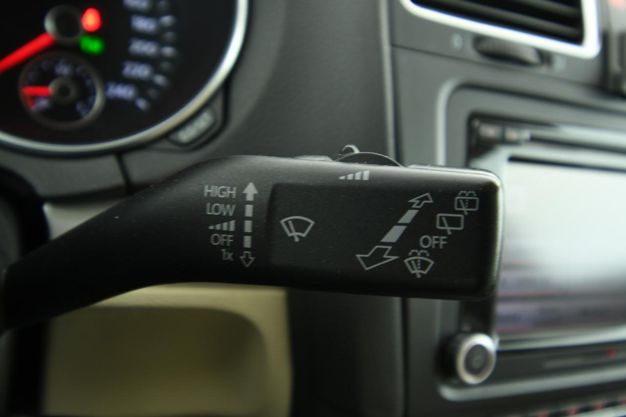 VOLKSWAGEN Golf 5p 2.0 tdi Highline 140cv dsg X COMMERCIANTI+BLUETOOTH