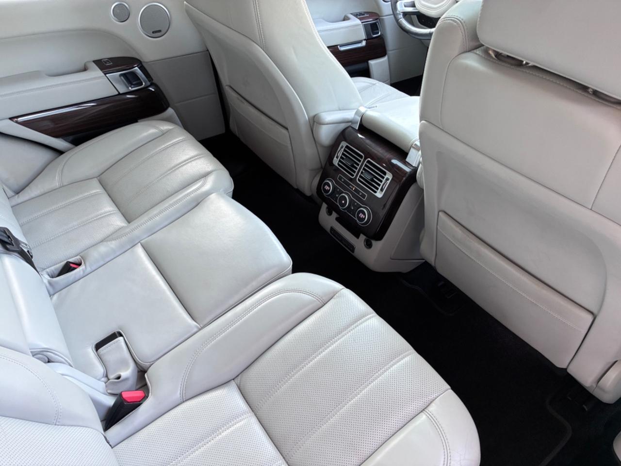 Land Rover Range 3.0 TDV6 Autobiography