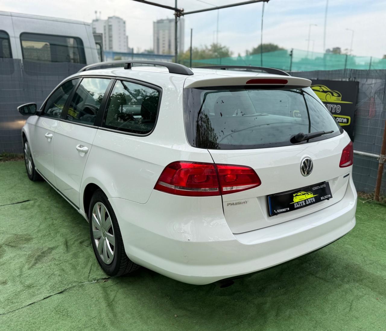 Volkswagen PASSAT 1.6 TDI 2013 SW BLUEMOTION