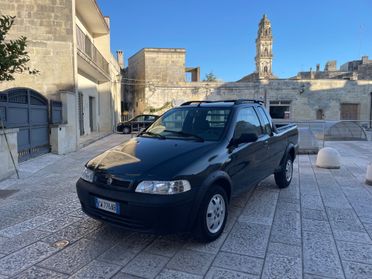 Fiat Strada 1.9 JTD