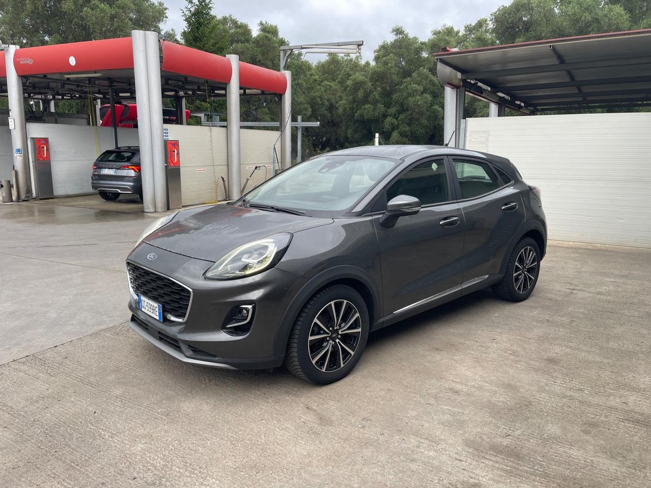 Ford Puma 1.0 EcoBoost Hybrid 125 CV S&S aut. Titanium