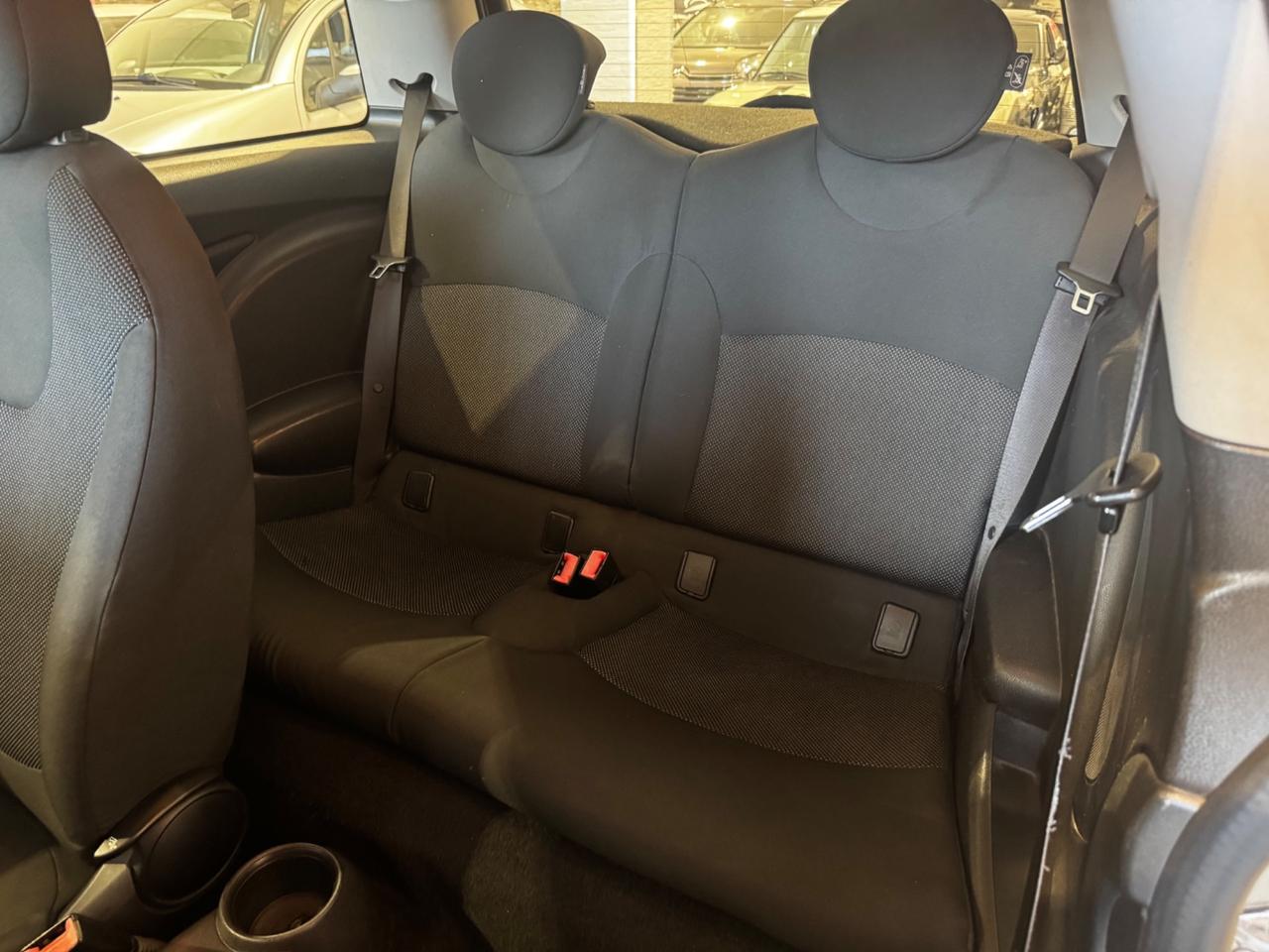 Mini 1.6 16V Cooper D Salt