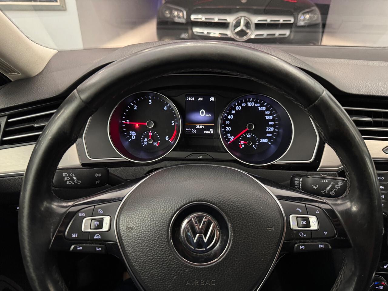 Volkswagen Passat 2.0 TDI 150CV Executive BlueMot Tech