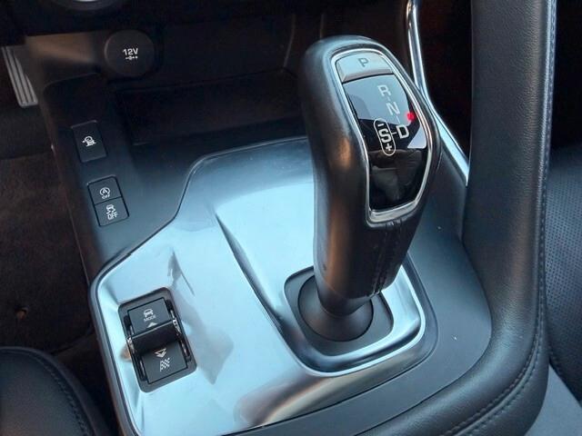 Jaguar E-Pace 2.0D 180 CV AWD aut. R-Dynamic S