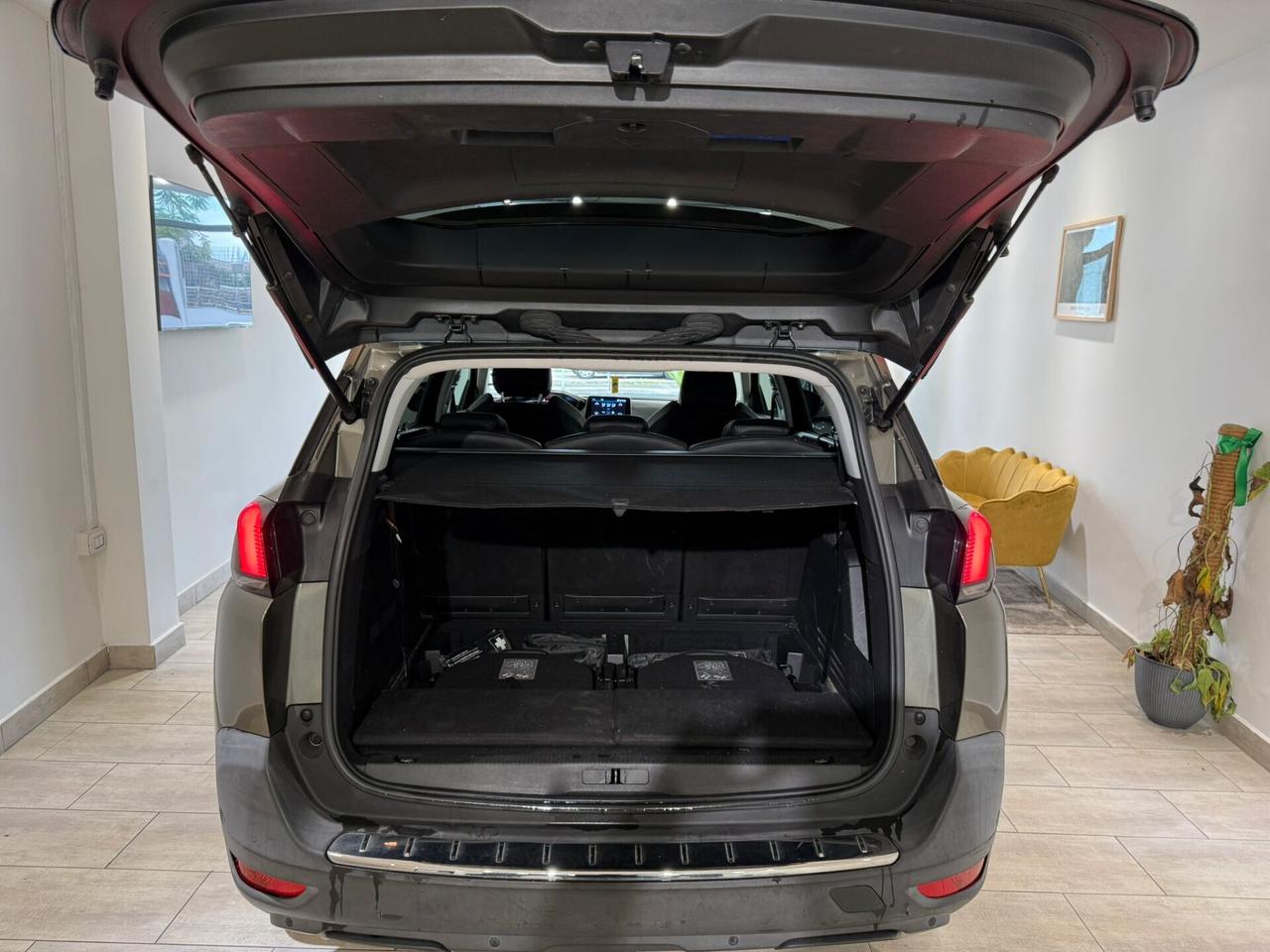 PEUGEOT 5008 1.5 130CV ALLURE CON SOLI 100.000 KM 7POSTI