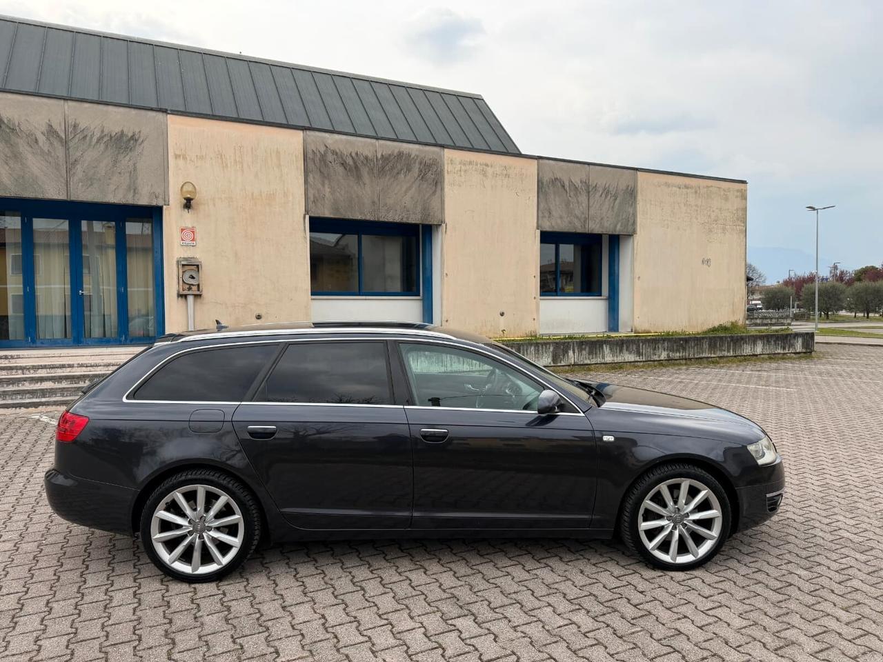 Audi A6 Avant 3.0 V6 TDI Quattro Full Optional
