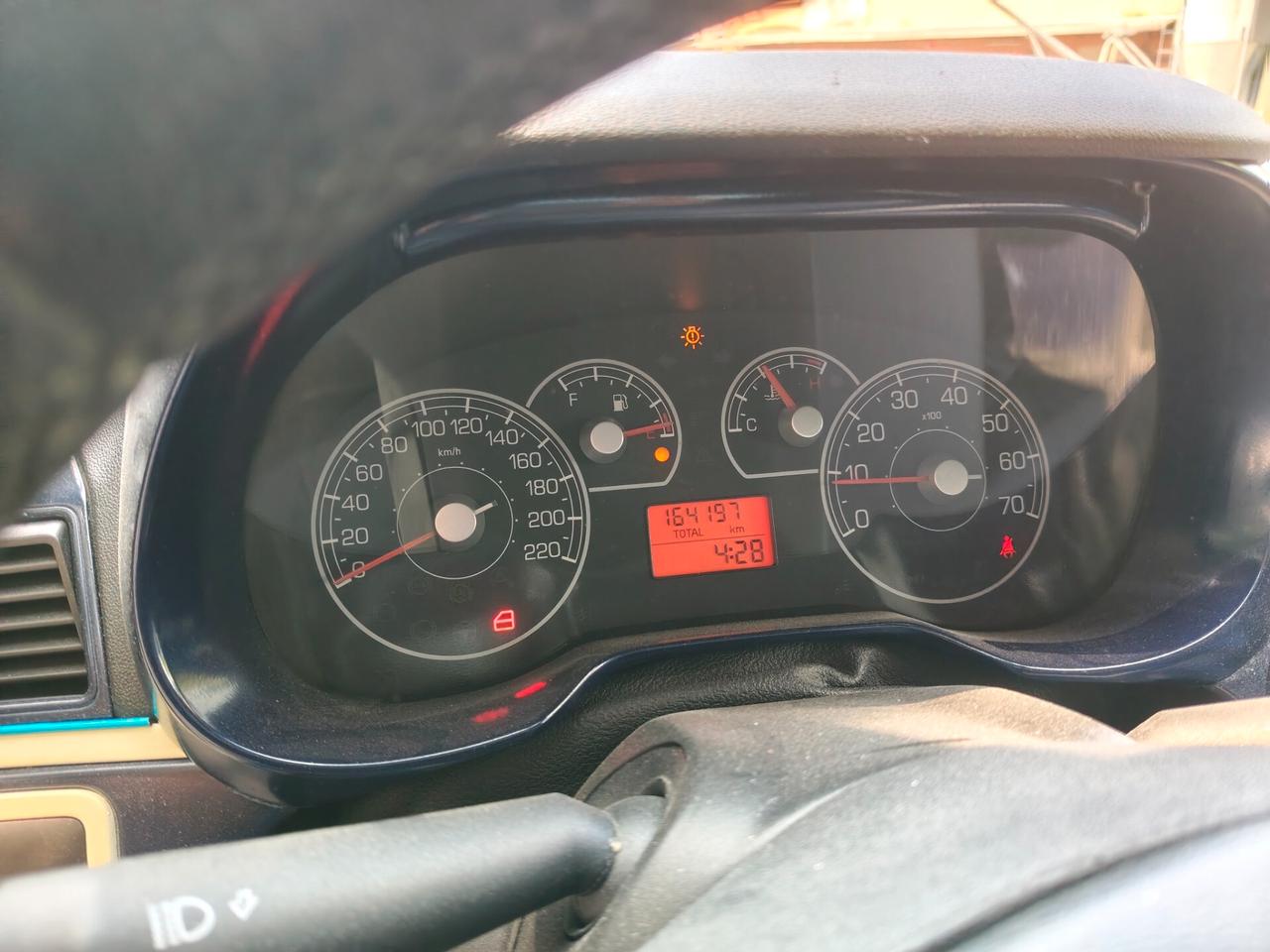 Fiat Grande Punto 1.2 5 porte Dynamic ok Neopatentati