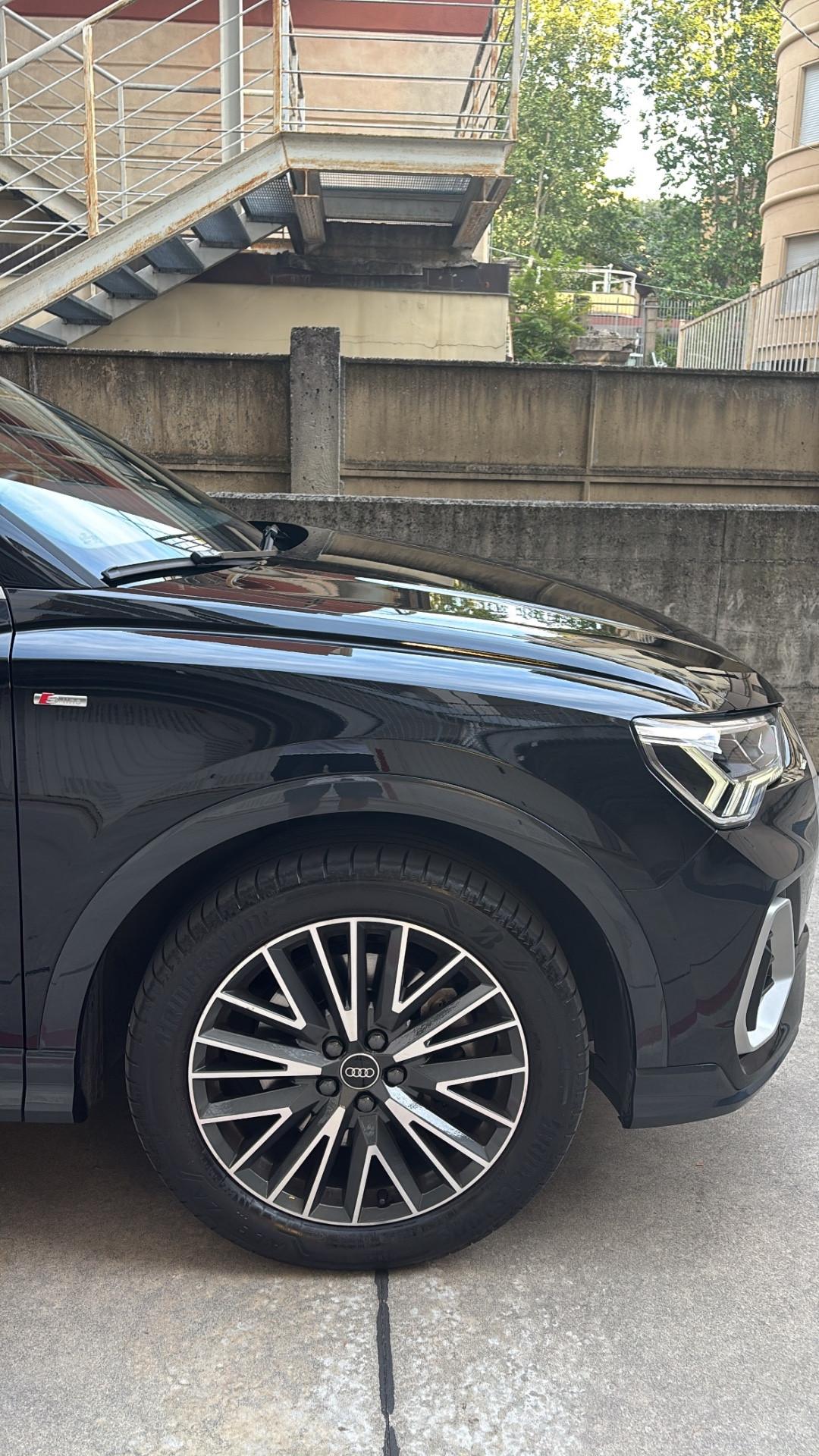 Audi Q3 40 TFSI S tronic S line edition IVA ESPOSTA