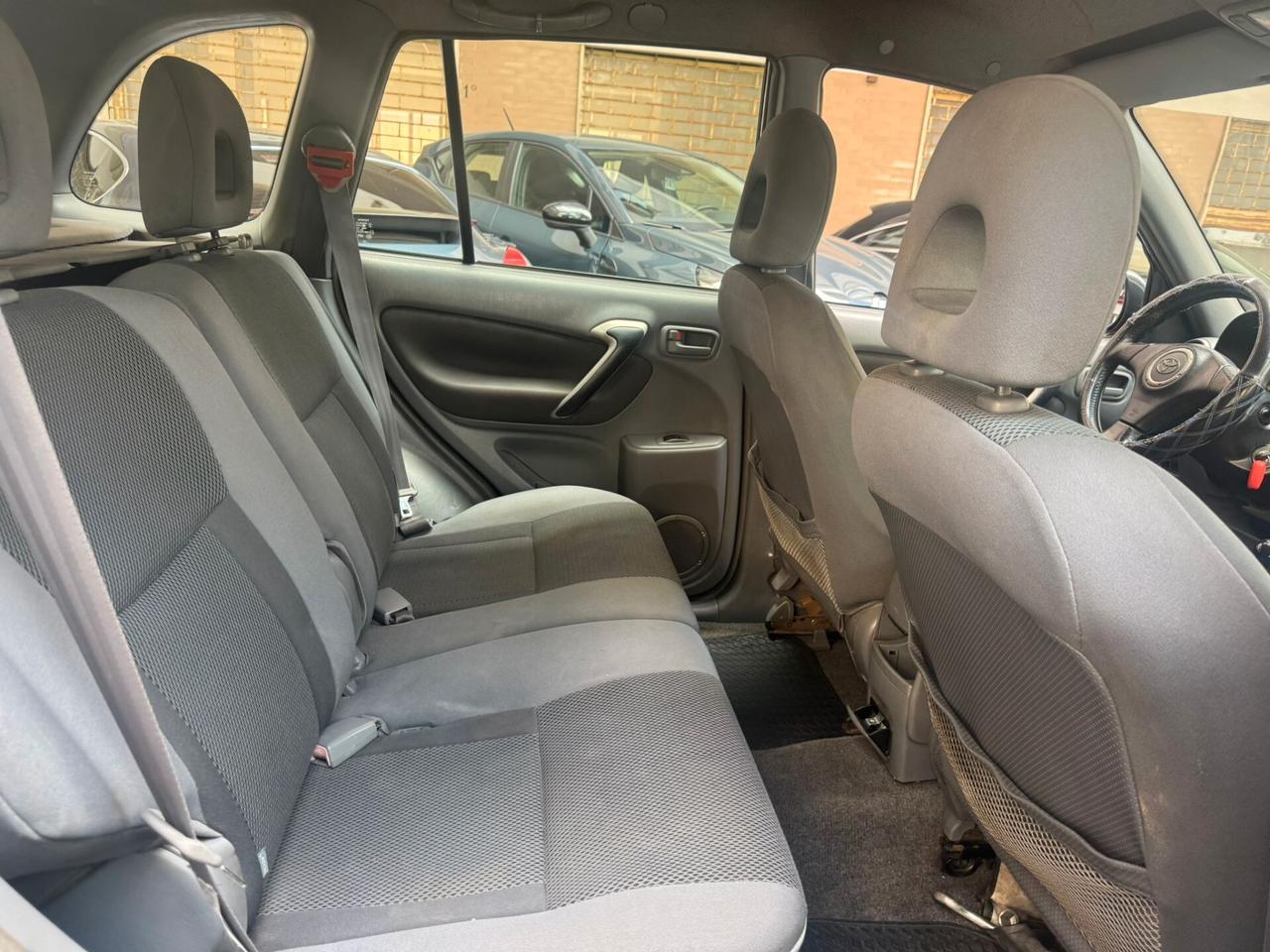 Toyota RAV 4 RAV4 2.0 Tdi D-4D cat 5 porte Sol