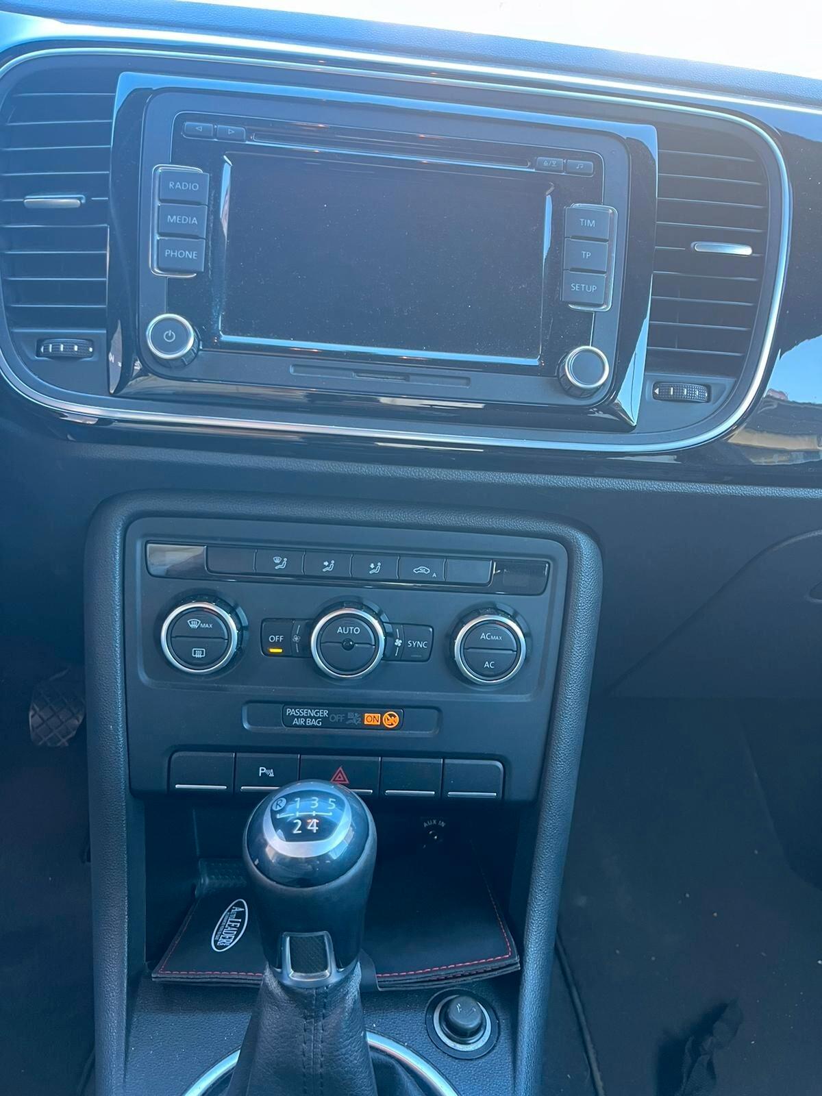 Volkswagen Maggiolino 1.6 TDI Design
