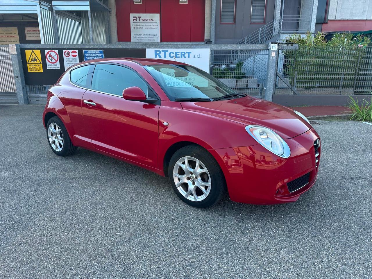 Alfa Romeo MiTo 1.4 78 CV Distinctive Sport Pack