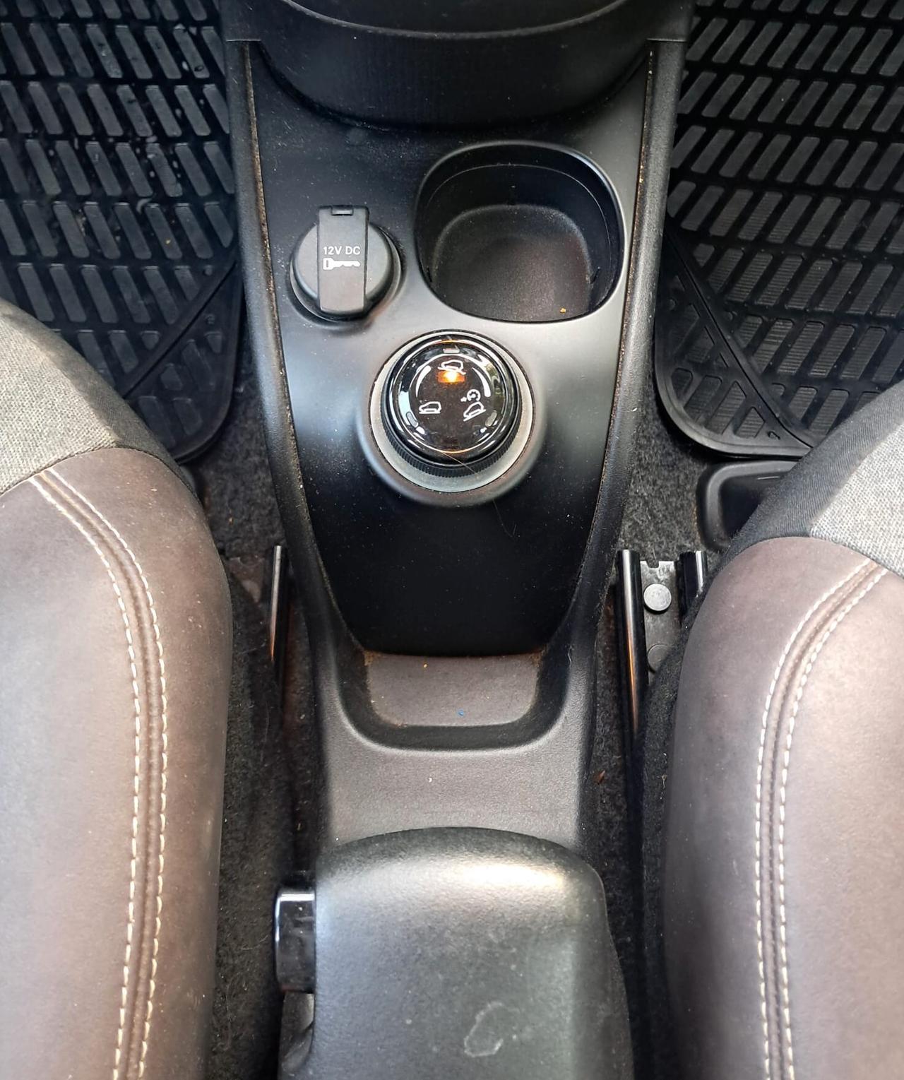 Fiat Panda 1.3 M-Jet Cross 4x4 con gancio traino