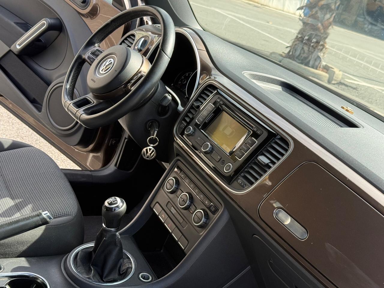 Volkswagen Maggiolino 1.6 TDI -105 CV-PERMUTABILE