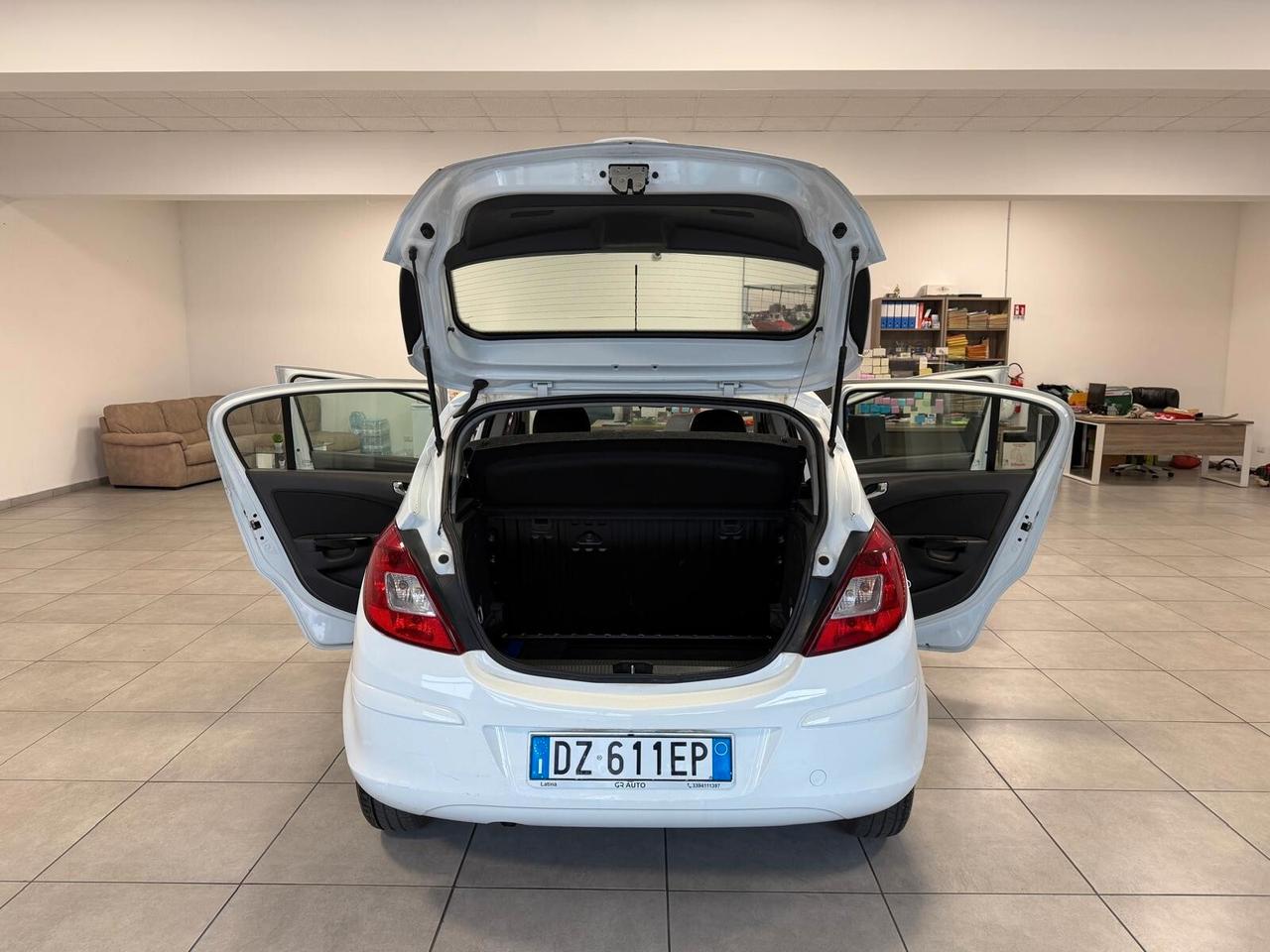 Opel Corsa 1.2 BENZ 86CV 5P UNIRPO 2010