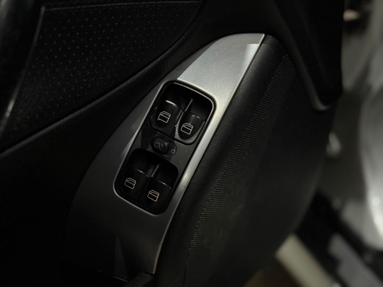 Mercedes-benz C 220CDI Elegance cv122/kw90