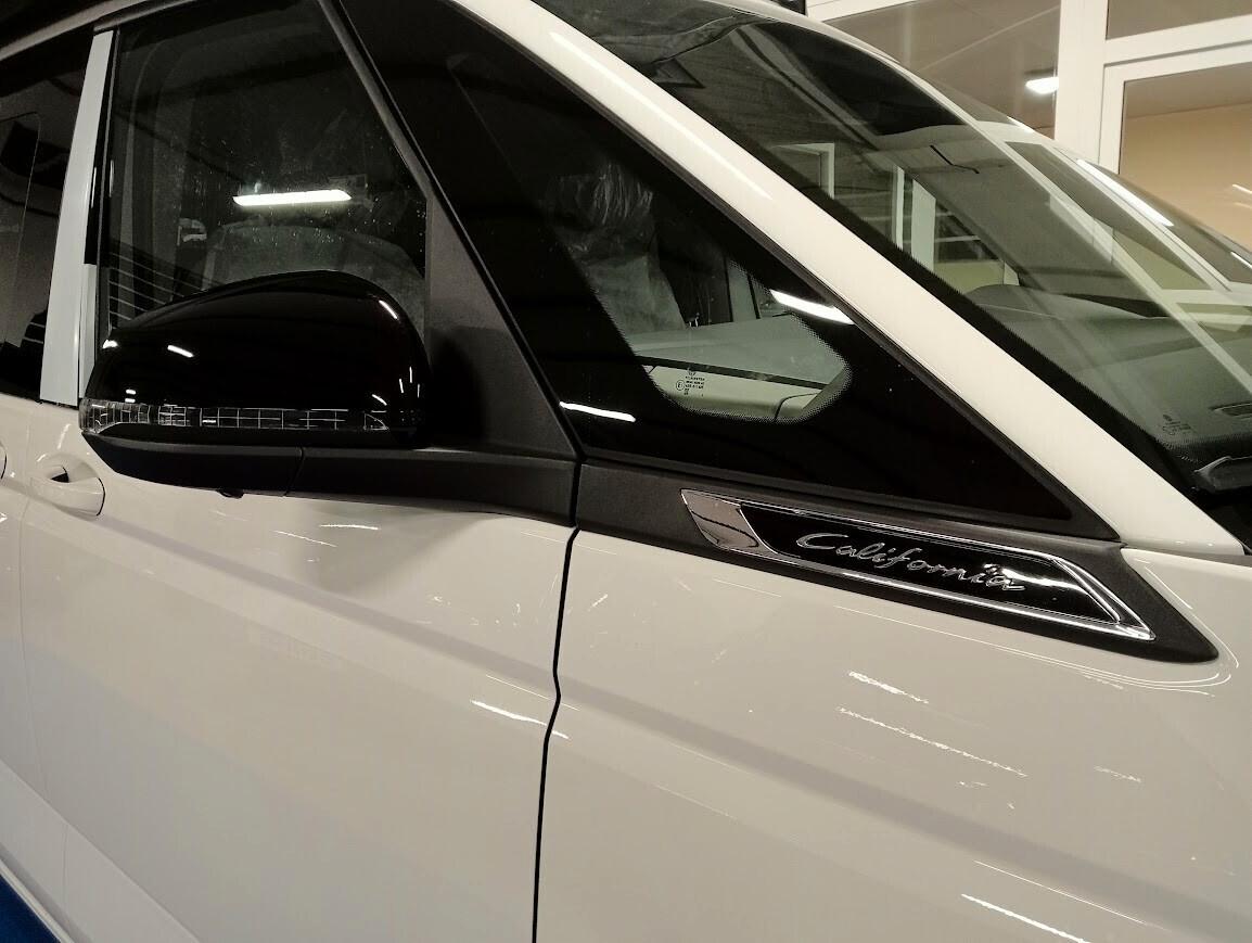 Volkswagen T7 California BEACH CAMPER 360° GANCIO NUOVO IN PRONTA CONSEGNA T6.1
